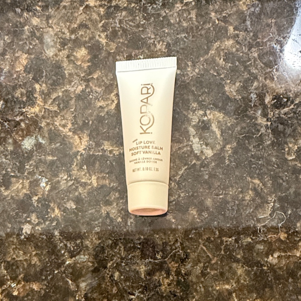Kopari Lip Love Moisture Bomb Soft Vanilla 0.1 oz New